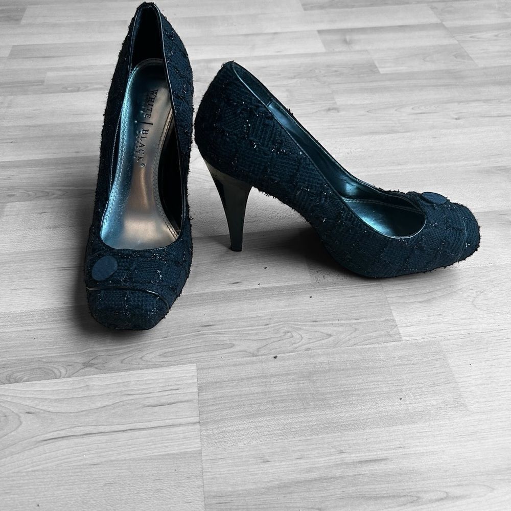 WHBM White House Black Market Textured Stiletto Heels Size 7
